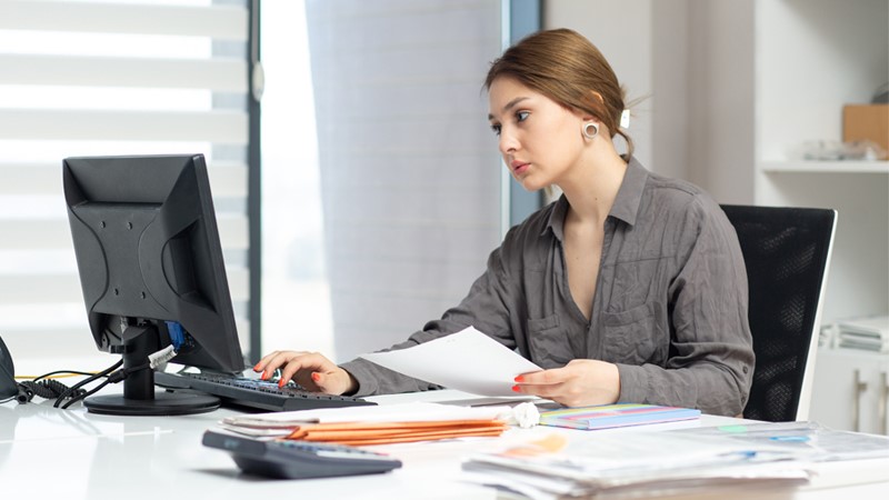 Career guidance for a position Business manager
