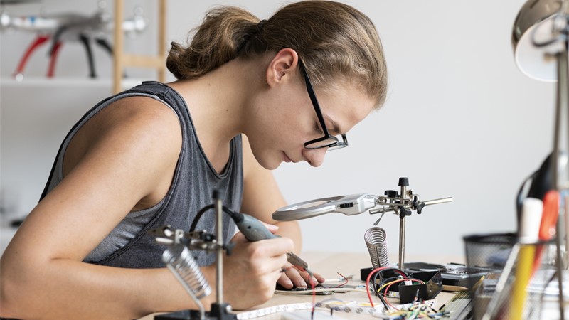 Career guidance for a position Hardware engineer