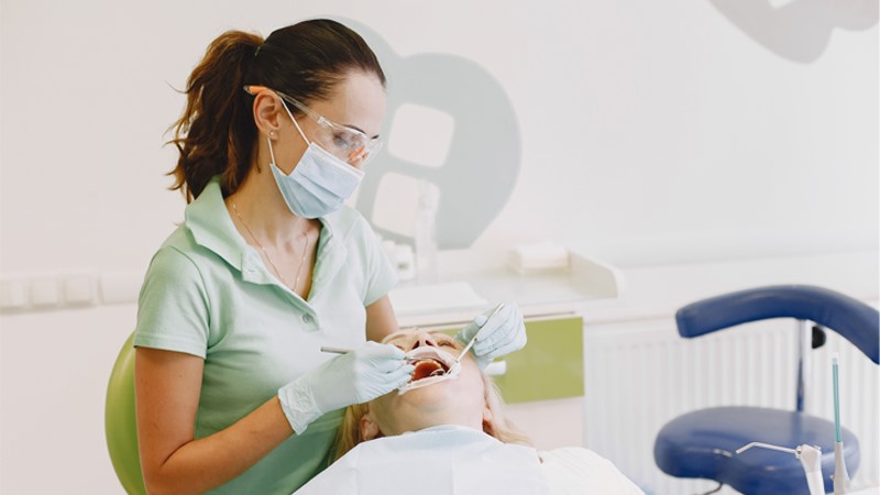 Career guidance for a position Dentist