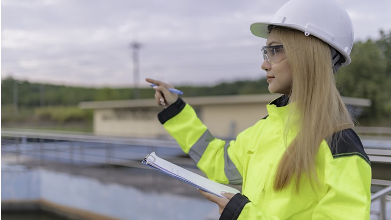 Career guidance for a position Practical groundwater engineer