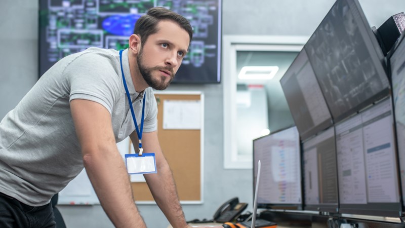 Career guidance for a position Cybersecurity Integrator