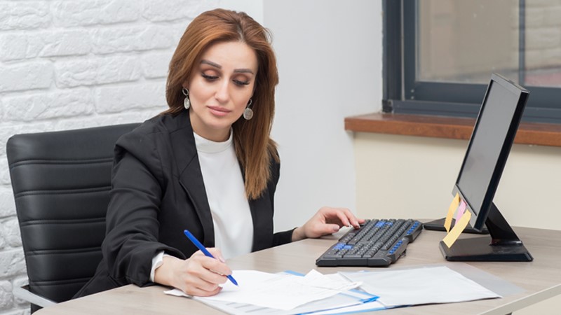 مستشار ضرائب